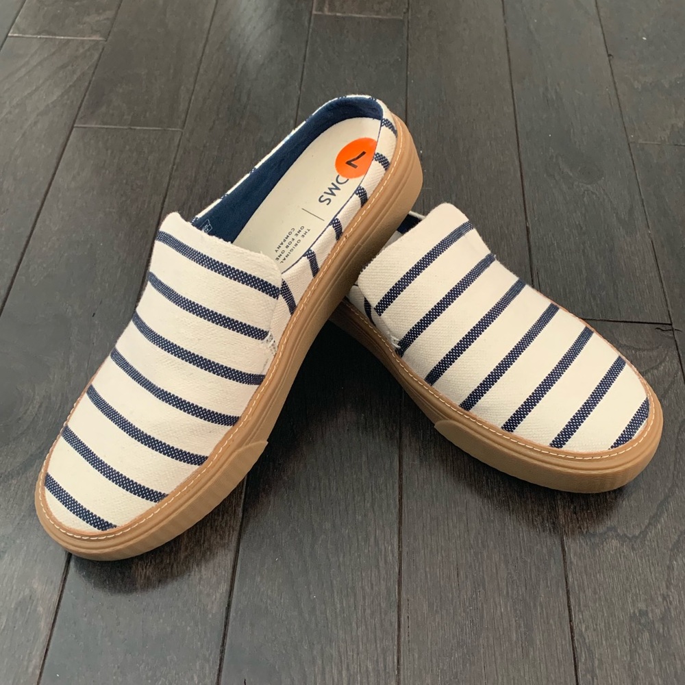 Toms Riviera Slip On Sneaker